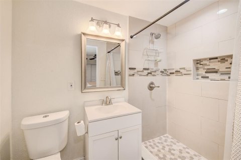 Villa ou maison à vendre à Clearwater, Floride: 3 chambres, 105.54 m2 № 2412677 - photo 16
