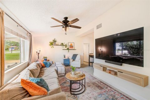 Villa ou maison à vendre à Clearwater, Floride: 3 chambres, 105.54 m2 № 2412677 - photo 6