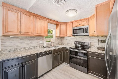 Villa ou maison à vendre à Clearwater, Floride: 3 chambres, 105.54 m2 № 2412677 - photo 10