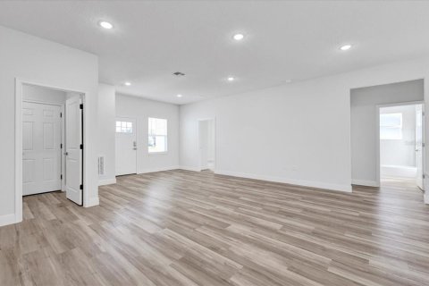 Casa en venta en Ocala, Florida, 4 dormitorios, 170.29 m2 № 1917213 - foto 12