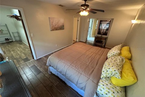 Villa ou maison à vendre à Port Charlotte, Floride: 4 chambres, 261.61 m2 № 1642293 - photo 15