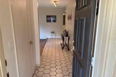 Villa ou maison à vendre à Port Charlotte, Floride: 4 chambres, 261.61 m2 № 1642293 - photo 5