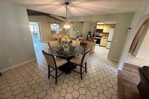 Villa ou maison à vendre à Port Charlotte, Floride: 4 chambres, 261.61 m2 № 1642293 - photo 8