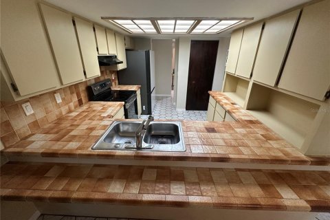 Villa ou maison à vendre à Port Charlotte, Floride: 4 chambres, 261.61 m2 № 1642293 - photo 11