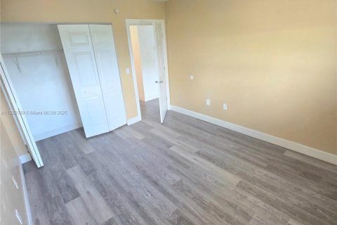 Copropriété à louer à Palmetto Bay, Floride: 1 chambre, 53.42 m2 № 1976352 - photo 10