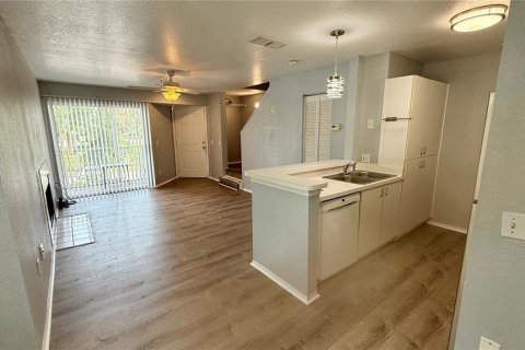 Condominio en alquiler en Sarasota, Florida, 1 dormitorio, 72.93 m2 № 1918260 - foto 5