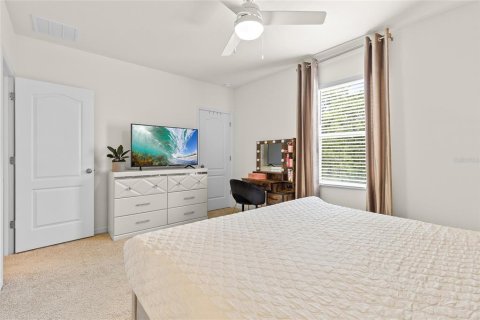 Townhouse in Daytona Beach, Florida 3 bedrooms, 155.43 sq.m. № 1825292 - photo 13