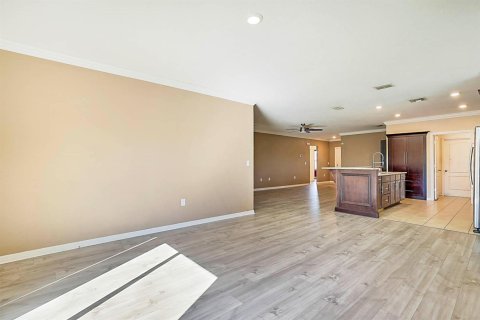 Villa ou maison à vendre à Port St. Lucie, Floride: 4 chambres, 174.1 m2 № 2087529 - photo 14