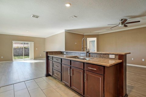 Villa ou maison à vendre à Port St. Lucie, Floride: 4 chambres, 174.1 m2 № 2087529 - photo 11