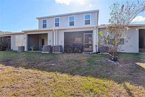Touwnhouse à vendre à Holiday, Floride: 3 chambres, 133.78 m2 № 2122299 - photo 25