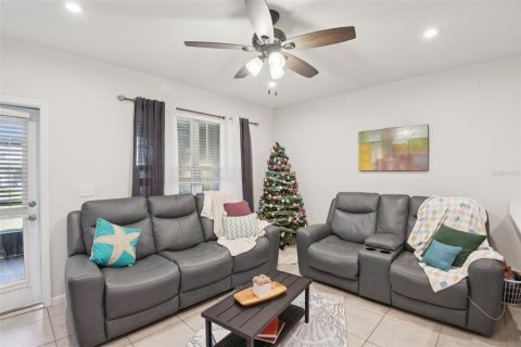 Touwnhouse à vendre à Holiday, Floride: 3 chambres, 133.78 m2 № 2122299 - photo 22