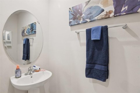 Touwnhouse à vendre à Holiday, Floride: 3 chambres, 133.78 m2 № 2122299 - photo 6