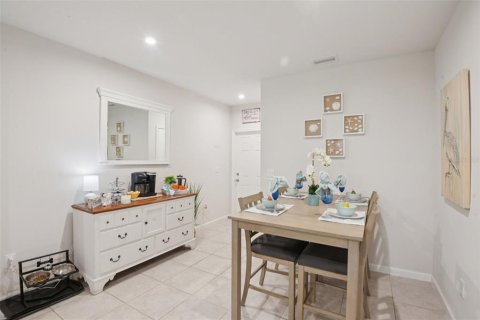 Touwnhouse à vendre à Holiday, Floride: 3 chambres, 133.78 m2 № 2122299 - photo 4