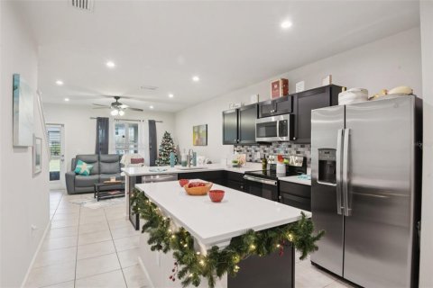 Touwnhouse à vendre à Holiday, Floride: 3 chambres, 133.78 m2 № 2122299 - photo 7