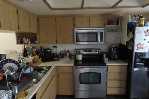 Condo in Largo, Florida, 2 bedrooms  № 1850939 - photo 8