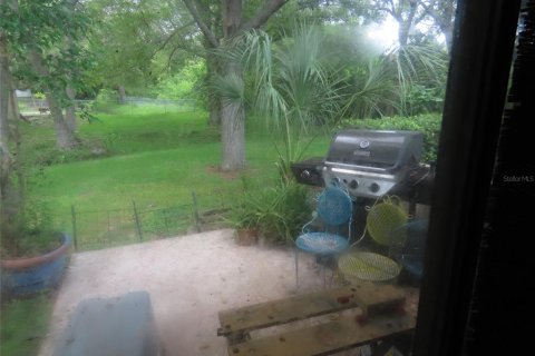 Condo in Largo, Florida, 2 bedrooms  № 1850939 - photo 12