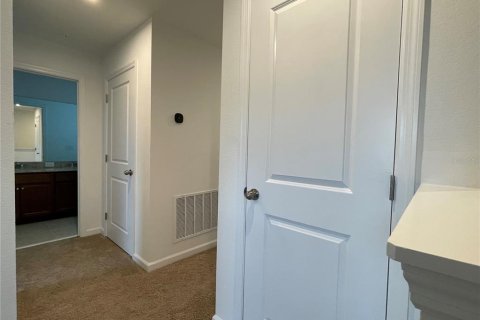 Adosado en alquiler en Orlando, Florida, 4 dormitorios, 155.89 m2 № 1915957 - foto 11