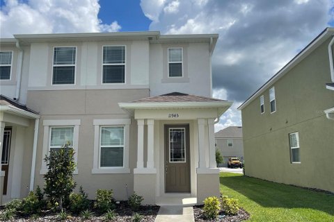 Adosado en alquiler en Orlando, Florida, 4 dormitorios, 155.89 m2 № 1915957 - foto 1