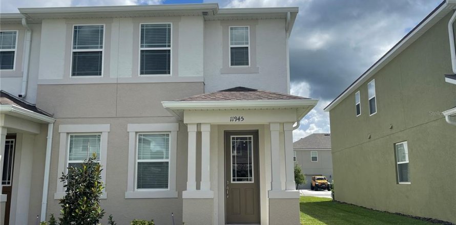 Adosado en Orlando, Florida 4 dormitorios, 155.89 m2 № 1915957