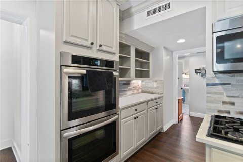 House in Winter Garden, Florida 5 bedrooms, 292.83 sq.m. № 1279892 - photo 8