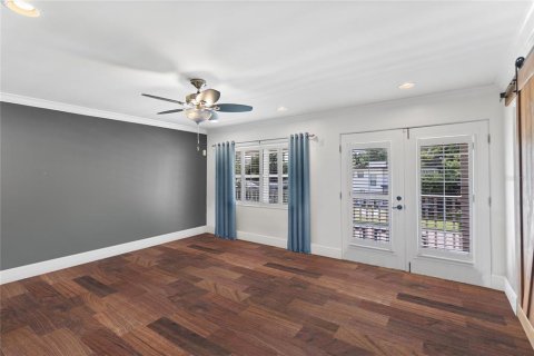 House in Winter Garden, Florida 5 bedrooms, 292.83 sq.m. № 1279892 - photo 18