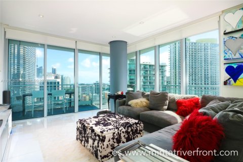 Condo in Miami, Florida, 2 bedrooms  № 2000459 - photo 7
