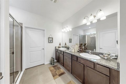 House in Spring Hill, Florida 2 bedrooms, 167.97 sq.m. № 1618084 - photo 23