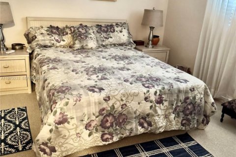 Condominio en venta en Hollywood, Florida, 2 dormitorios, 78.97 m2 № 2033430 - foto 13