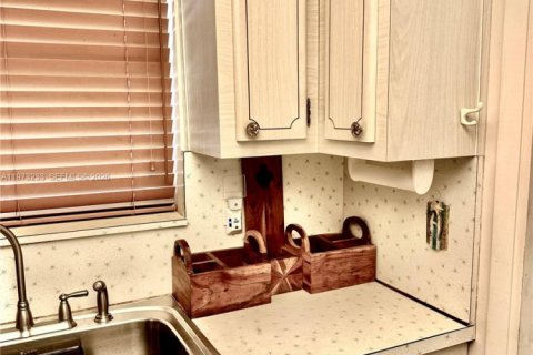 Condominio en venta en Hollywood, Florida, 2 dormitorios, 78.97 m2 № 2033430 - foto 23