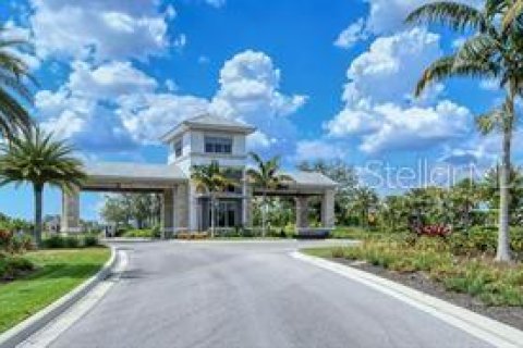 Villa ou maison à louer à Bradenton, Floride: 3 chambres, 178.84 m2 № 2400400 - photo 2