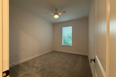 Villa ou maison à louer à Bradenton, Floride: 3 chambres, 178.84 m2 № 2400400 - photo 11