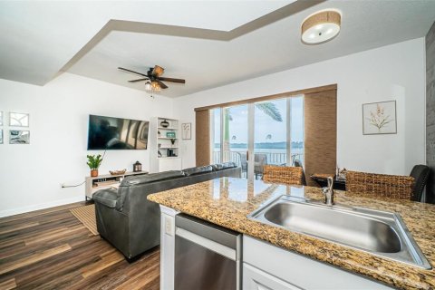 Condominio en venta en Saint Petersburg, Florida, 1 dormitorio, 47.01 m2 № 2221688 - foto 25
