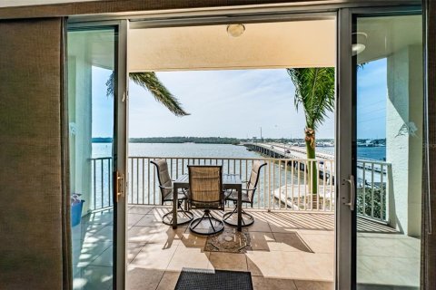 Condominio en venta en Saint Petersburg, Florida, 1 dormitorio, 47.01 m2 № 2221688 - foto 12