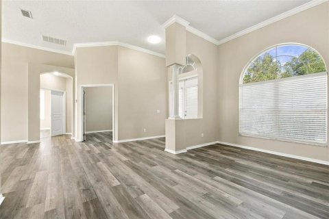 House in Winter Springs, Florida 4 bedrooms, 295.43 sq.m. № 2416469 - photo 6