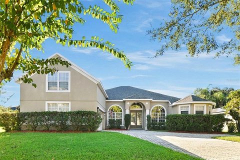 Villa ou maison à Winter Springs, Floride 4 chambres, 295.43 m2 № 2416469