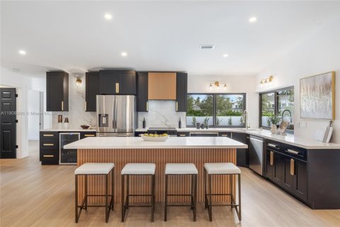 Villa ou maison à vendre à Boca Raton, Floride: 4 chambres, 195.09 m2 № 1965323 - photo 1