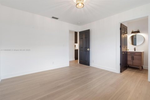 Villa ou maison à vendre à Boca Raton, Floride: 4 chambres, 195.09 m2 № 1965323 - photo 21