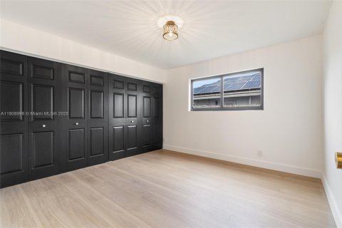 Villa ou maison à vendre à Boca Raton, Floride: 4 chambres, 195.09 m2 № 1965323 - photo 18