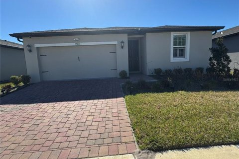Villa ou maison à Clermont, Floride 3 chambres, 137.96 m2 № 2238288