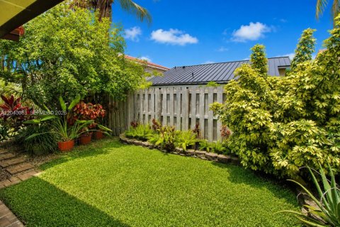 Casa en venta en Miami, Florida, 4 dormitorios, 157.28 m2 № 2087915 - foto 24