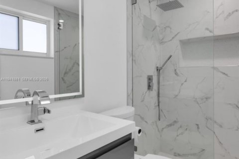 Casa en venta en Fort Lauderdale, Florida, 3 dormitorios, 133.59 m2 № 2000669 - foto 17