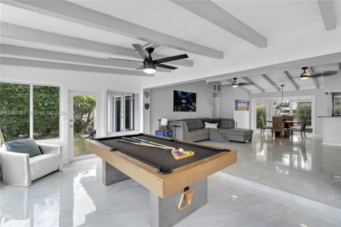 Casa en venta en Fort Lauderdale, Florida, 3 dormitorios, 133.59 m2 № 2000669 - foto 10