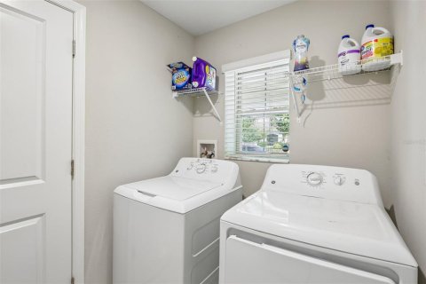 House in Sun City Center, Florida 3 bedrooms, 134.8 sq.m. № 2196949 - photo 21