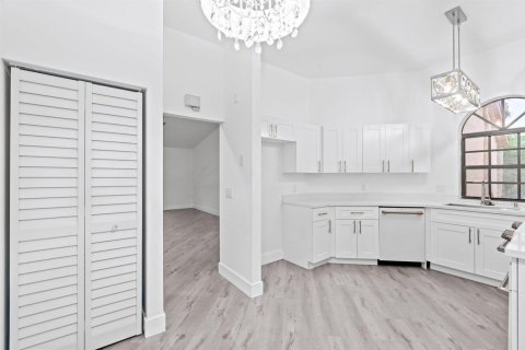Condominio en venta en Boynton Beach, Florida, 3 dormitorios, 123.19 m2 № 2190880 - foto 9