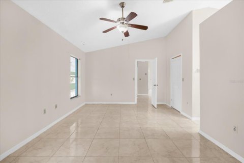 Casa en venta en Kissimmee, Florida, 3 dormitorios, 180.23 m2 № 1900537 - foto 21