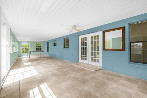 Casa en venta en Kissimmee, Florida, 3 dormitorios, 180.23 m2 № 1900537 - foto 18