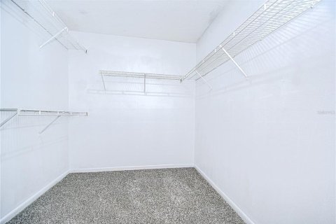 House in Riverview, Florida 4 bedrooms, 208.29 sq.m. № 1843752 - photo 21