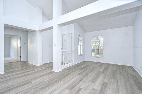 House in Riverview, Florida 4 bedrooms, 208.29 sq.m. № 1843752 - photo 6