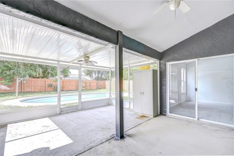 House in Riverview, Florida 4 bedrooms, 208.29 sq.m. № 1843752 - photo 26