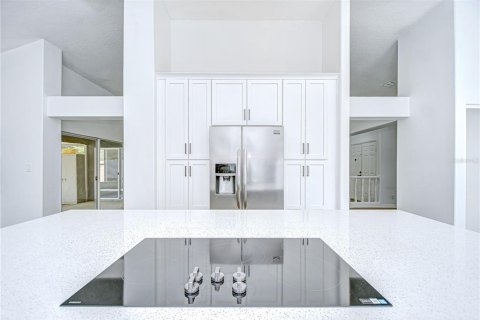 House in Riverview, Florida 4 bedrooms, 208.29 sq.m. № 1843752 - photo 12